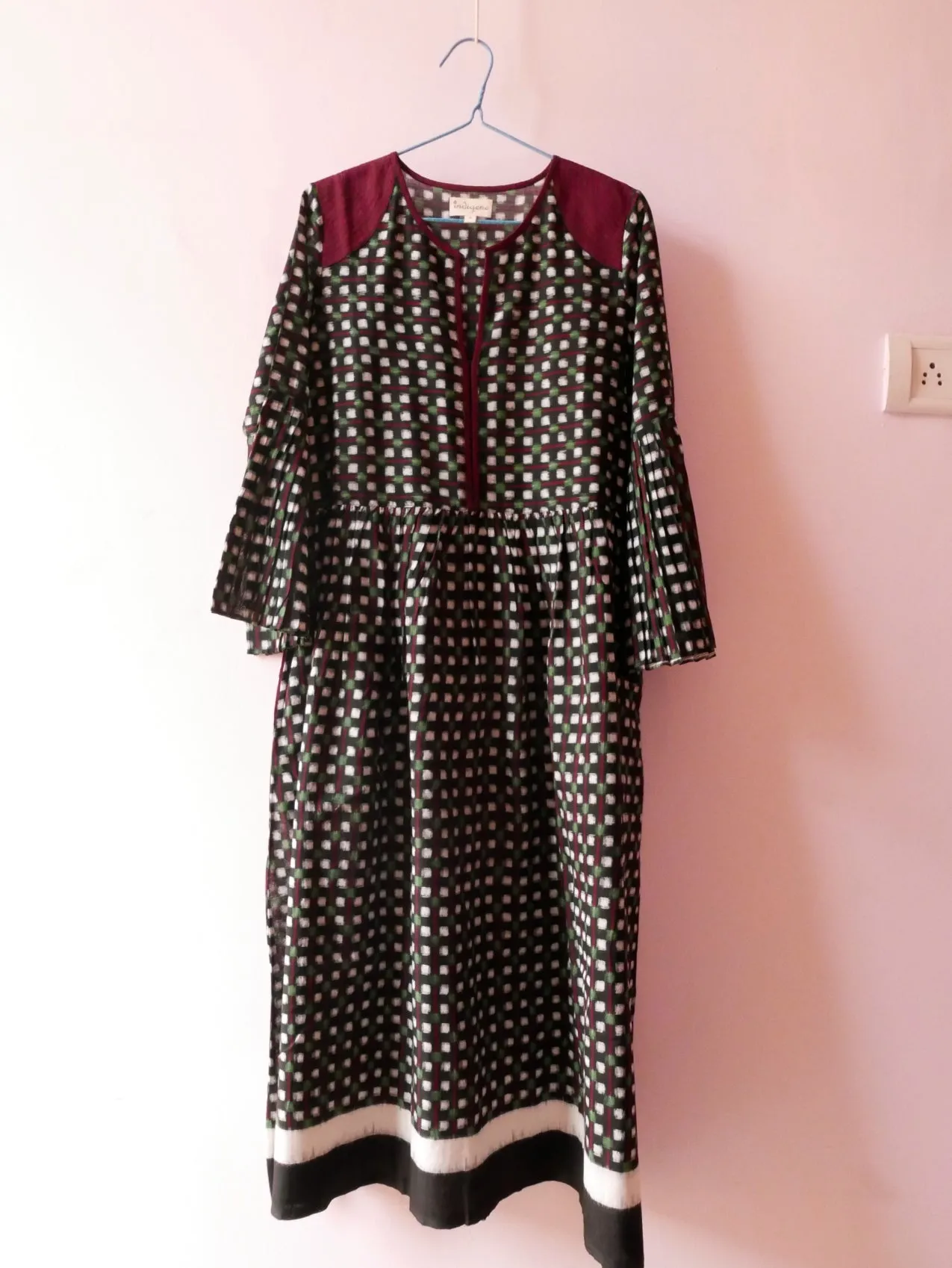 DOUBLE IKAT TELIA RUMAL PLEATED SLEEVE DRESS