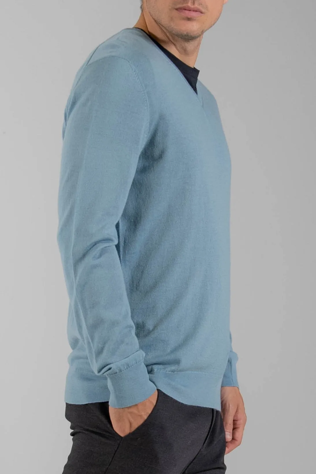 SUPERFINE V-NECK SWEATER