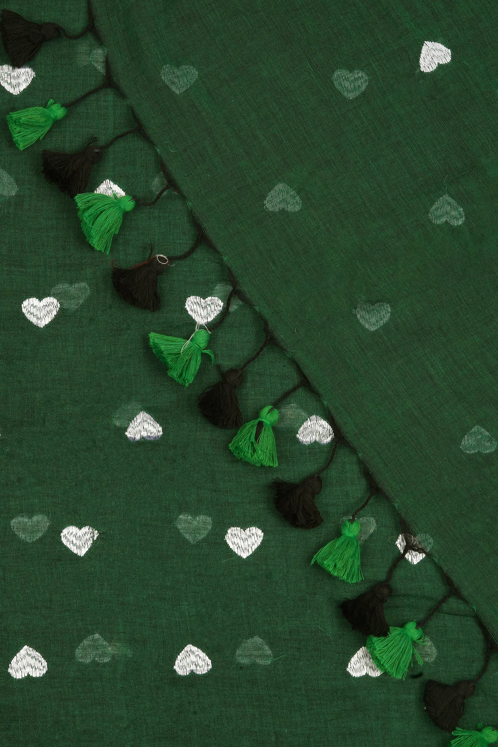 Teejh Chahna Bottle Green and White Mul Cotton Heart Embroidery Saree