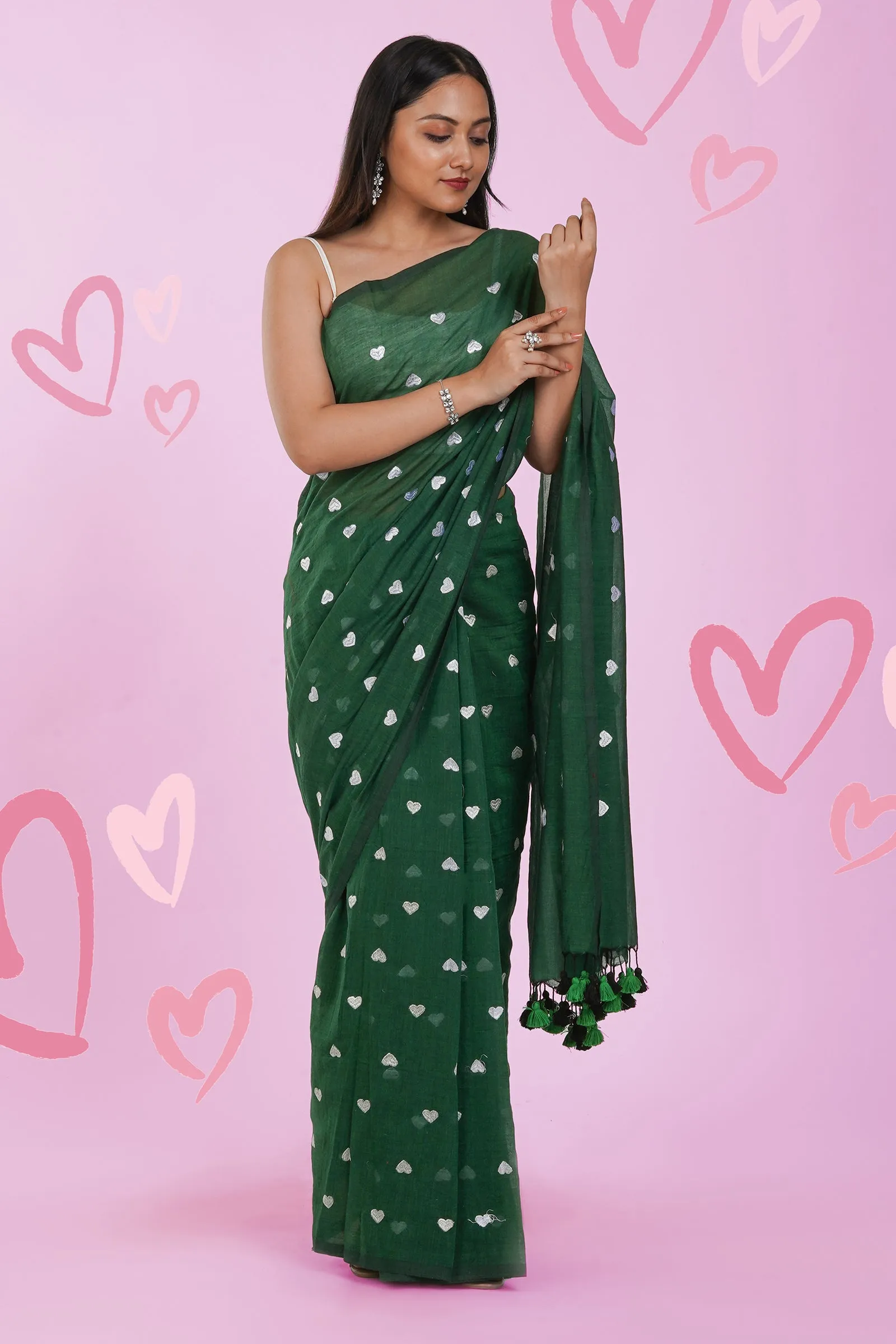 Teejh Chahna Bottle Green and White Mul Cotton Heart Embroidery Saree